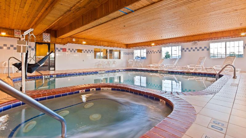 호텔 Best Western Firestone Inn & Suites