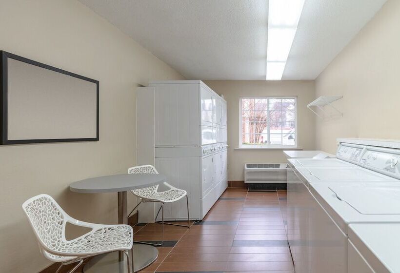 בית מלון כפרי Candlewood Suites Washington Fairfax, An Ihg