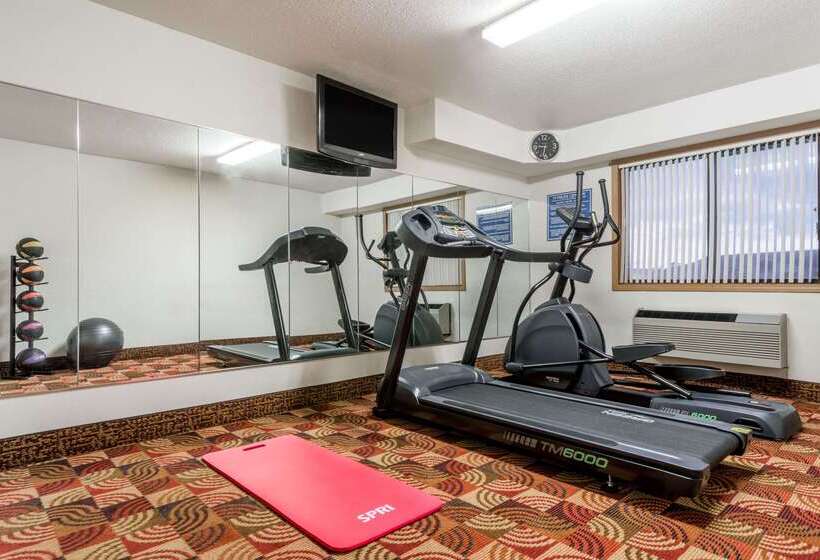 Отель Days Inn By Wyndham Muncie Ball State University