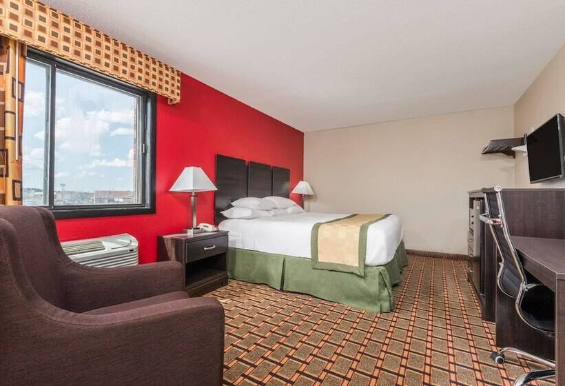 בית מלון כפרי Days Inn By Wyndham Muncie Ball State University