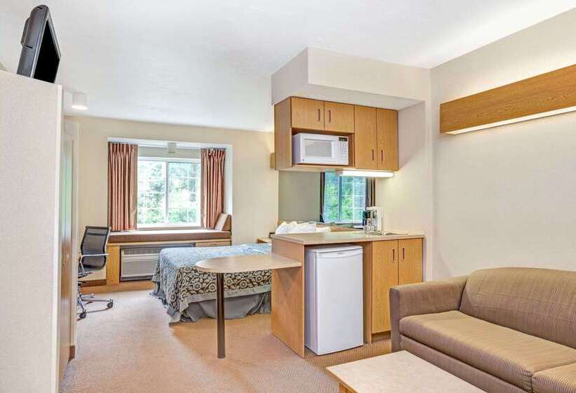 호텔 Days Inn By Wyndham Sturbridge