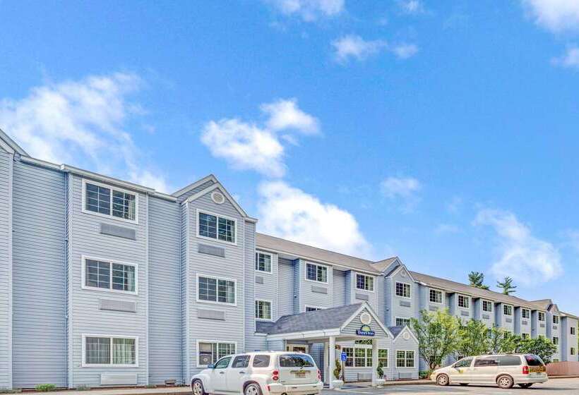 호텔 Days Inn By Wyndham Sturbridge