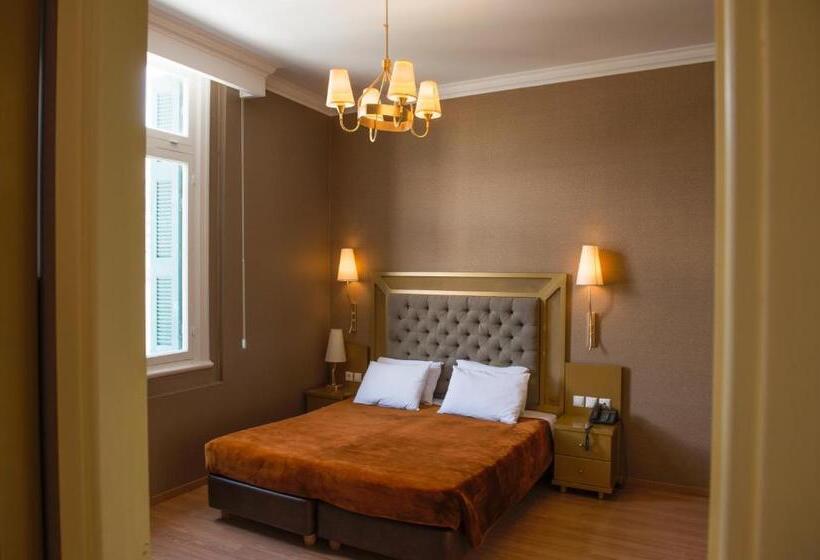 Hotel Delphi Art
