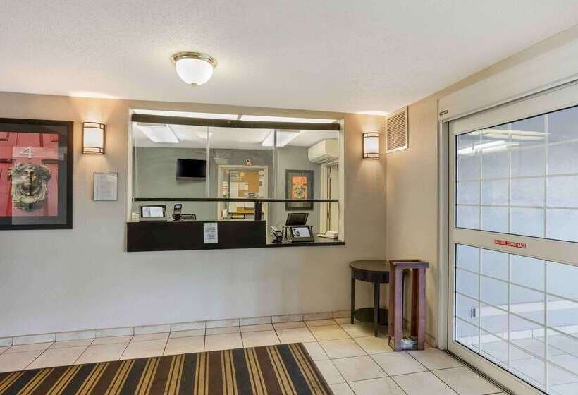 בית מלון כפרי Extended Stay America Select Suites   Wilkes   Barre   Scranton