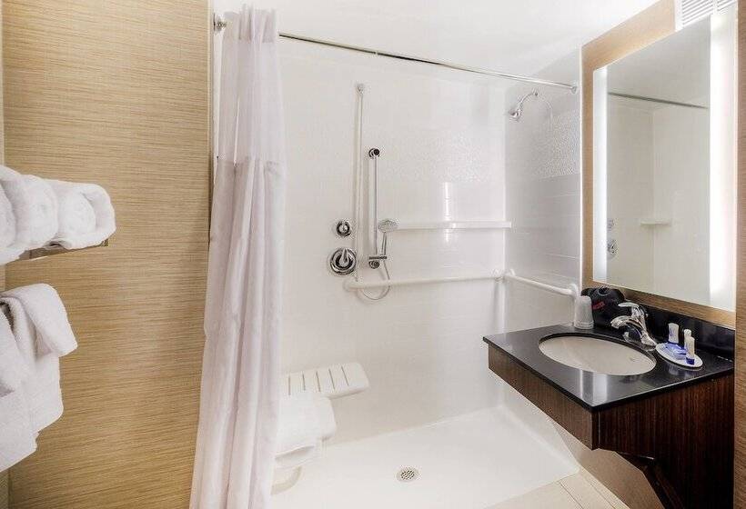 فندق Fairfield Inn & Suites By Marriott Winston Salem Downtown