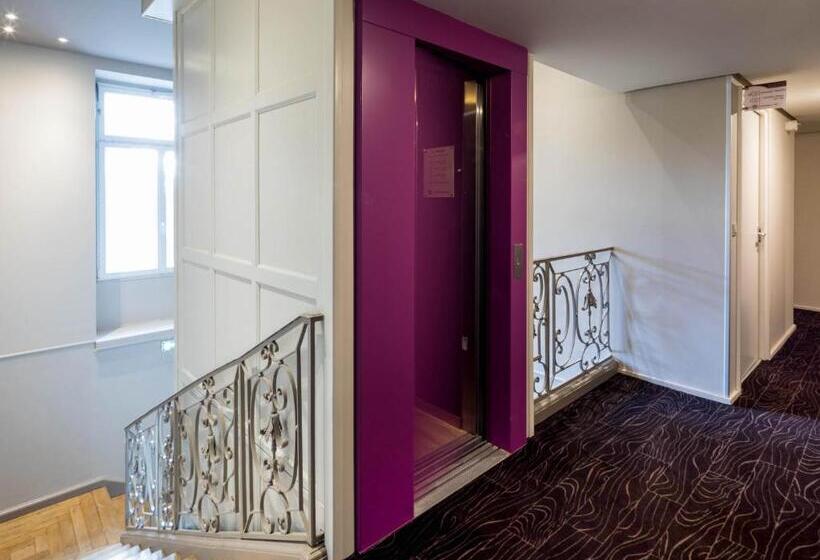 Garrigae Manoir De Beauvoir Poitiers Sud   Hotel & Spa