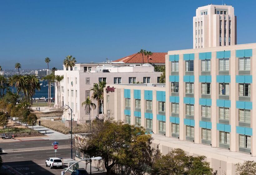 هتل Hampton Inn San Diego Downtown