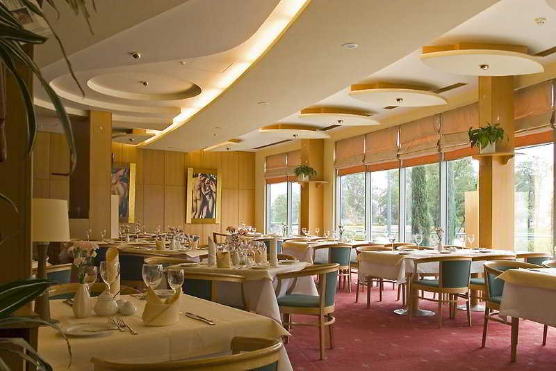 هتل Hp Park Plaza