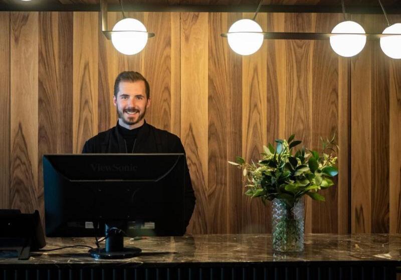 هتل Hôtel Le Germain Montréal