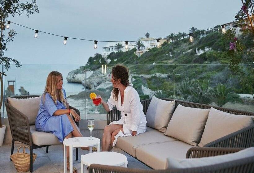 هتل Iberostar Waves Cala Domingos - All Inclusive