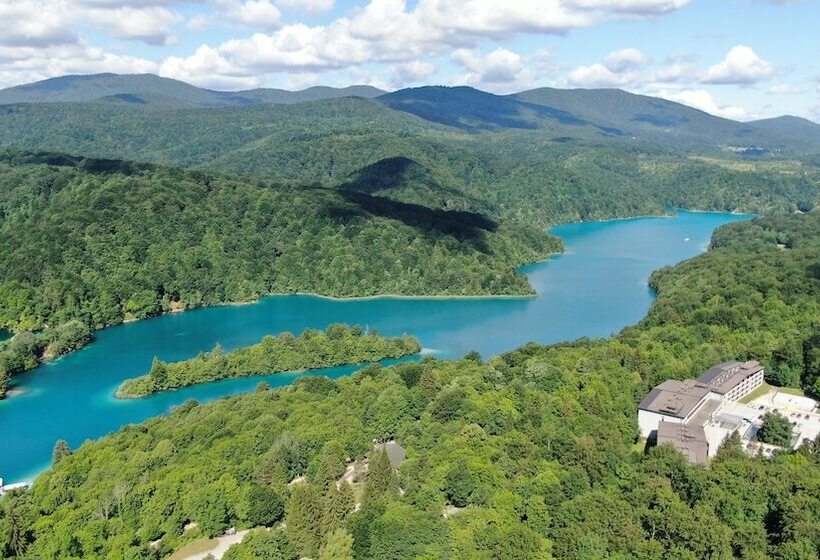 בית מלון כפרי Jezero