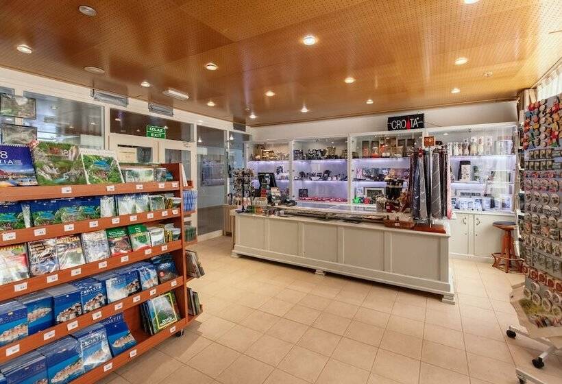 בית מלון כפרי Jezero