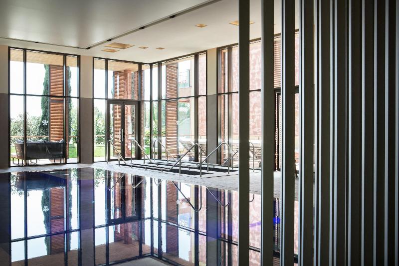 בית מלון כפרי L'Hôtel & Spa du Castellet