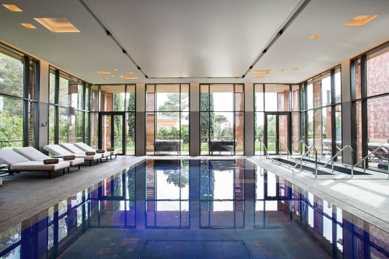 בית מלון כפרי L'Hôtel & Spa du Castellet