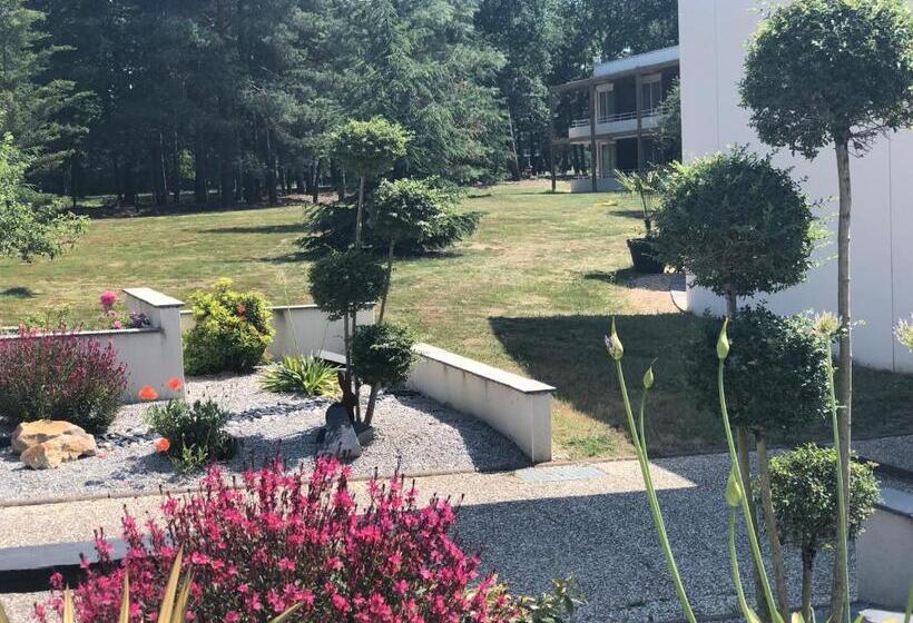 בית מלון כפרי Logis Des Sittelles