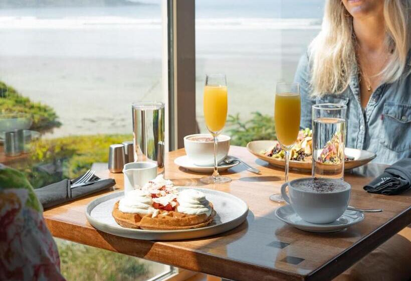 فندق Long Beach Lodge Resort