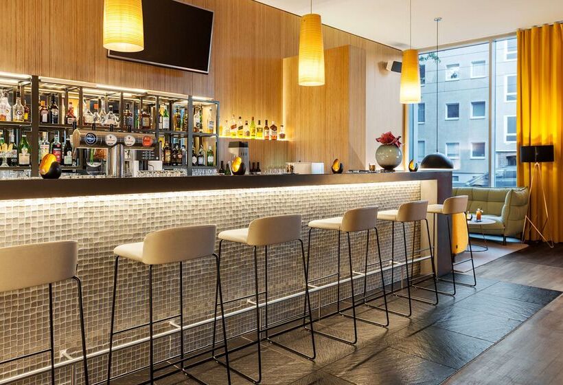 호텔 NH Dusseldorf City Nord