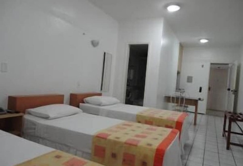 اقامتگاه Rede Andrade Coimbra