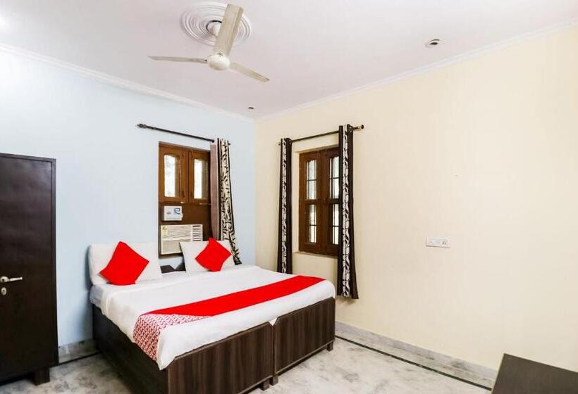 Hotel Flagship Maurya Residency