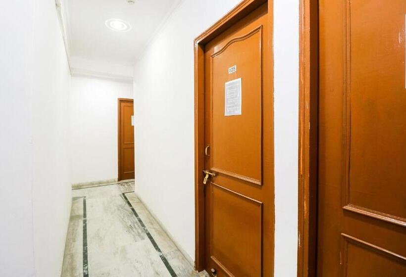 Hotel Flagship Maurya Residency