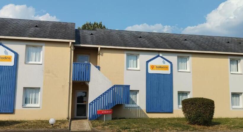 בית מלון כפרי Initial By Balladins Sable Sur Sarthe