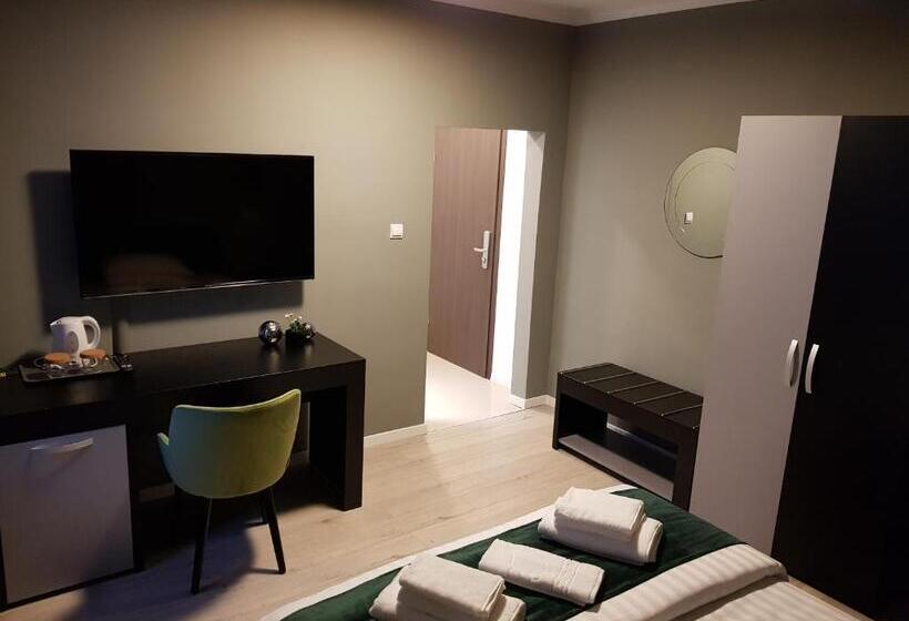 Resita Residence