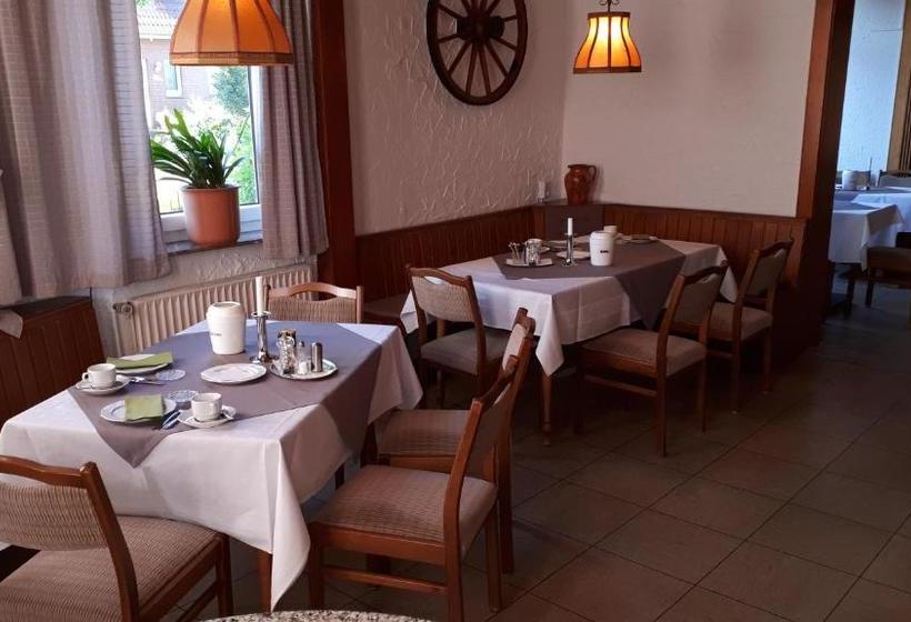 فندق صغير Gasthaus Deutsches Haus Garni