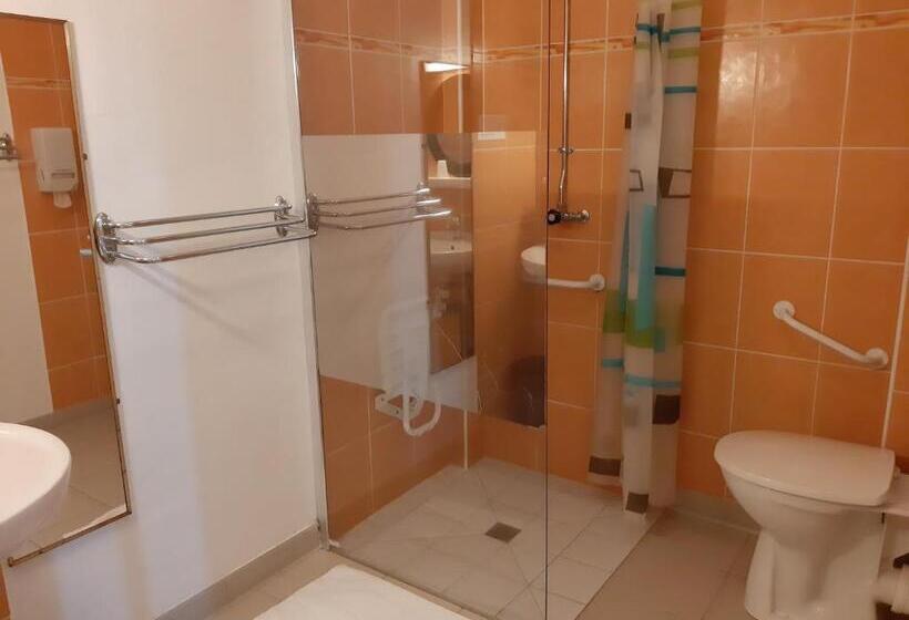 酒店 Home Des Pins Sarl