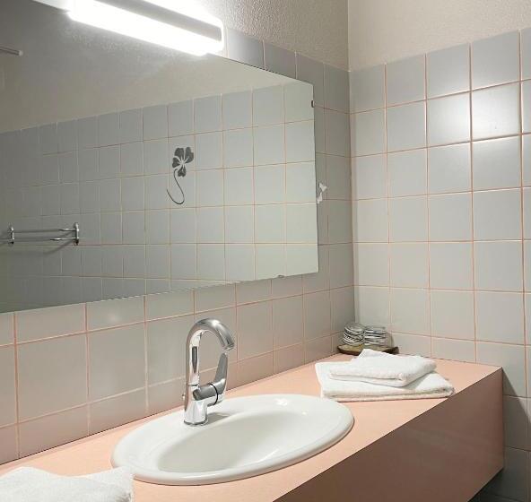 בית מלון כפרי L Embleme  Boutique