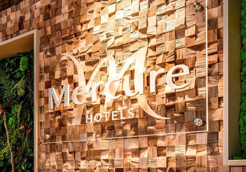 בית מלון כפרי Mercure Han Sur Lesse