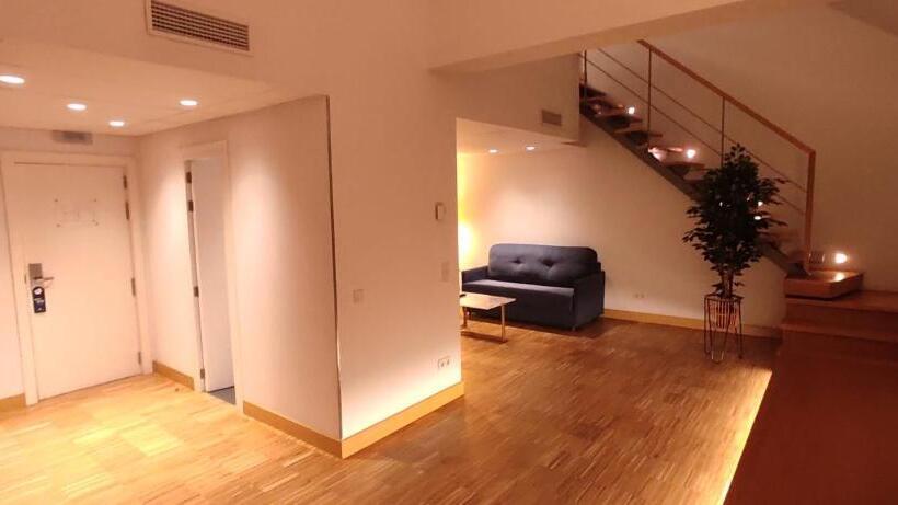 ホテル Villa Odon