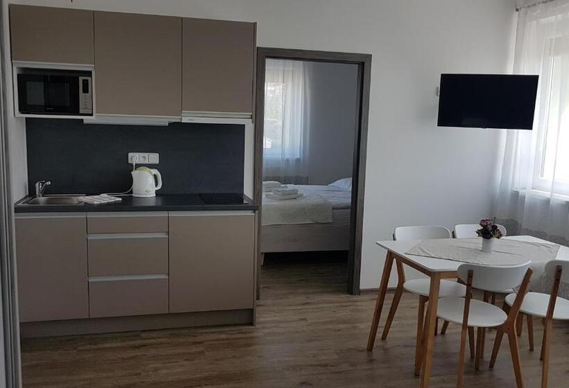 پانسیون Apartmány Pemag Mikulov