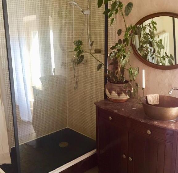 بنسيون Orfenor