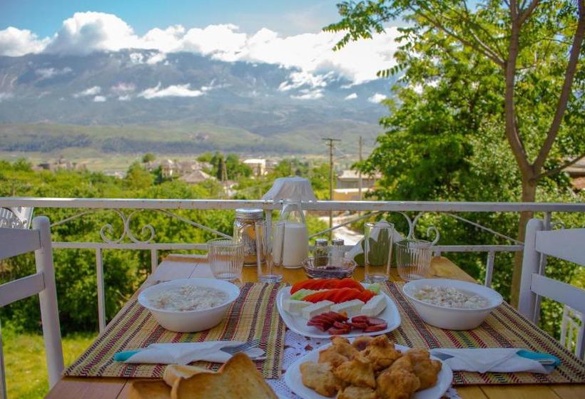 پانسیون Tearra Guesthouse