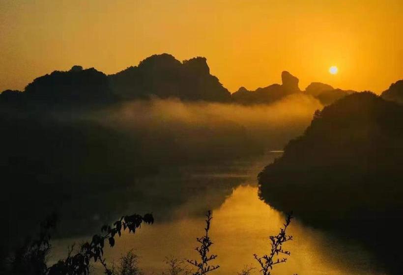 酒店 7days Inn Shaoguan Renhua Mount Danxia