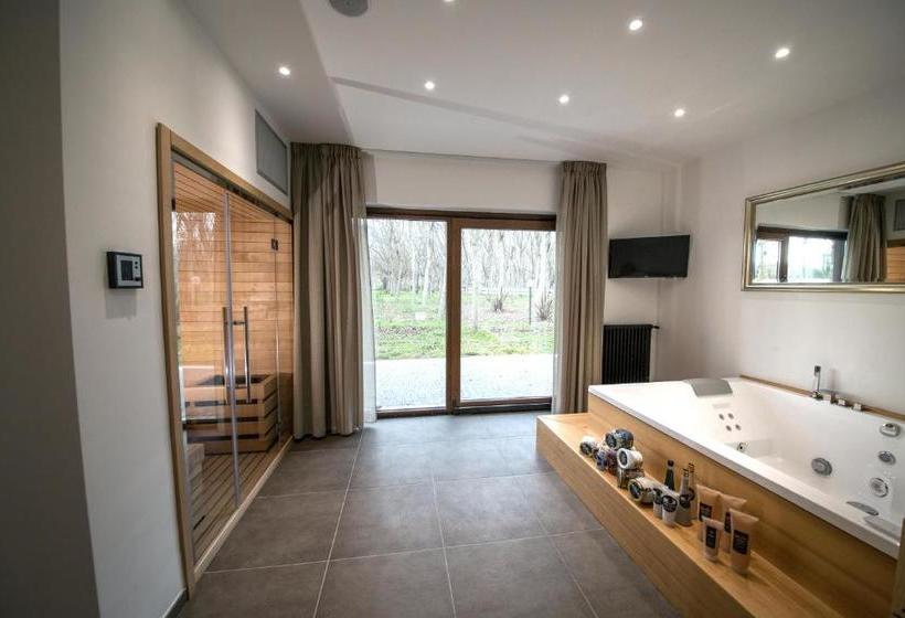 בית מלון כפרי Aminta Resort