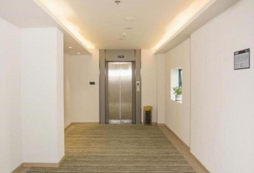 בית מלון כפרי Greentree Inn Express Taizhou Jiangyan Hardware City