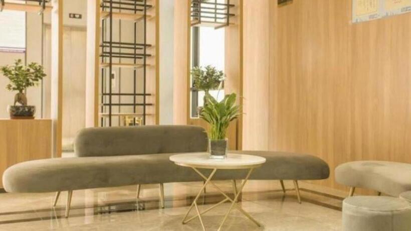 בית מלון כפרי Greentree Inn Express Taizhou Jiangyan Hardware City