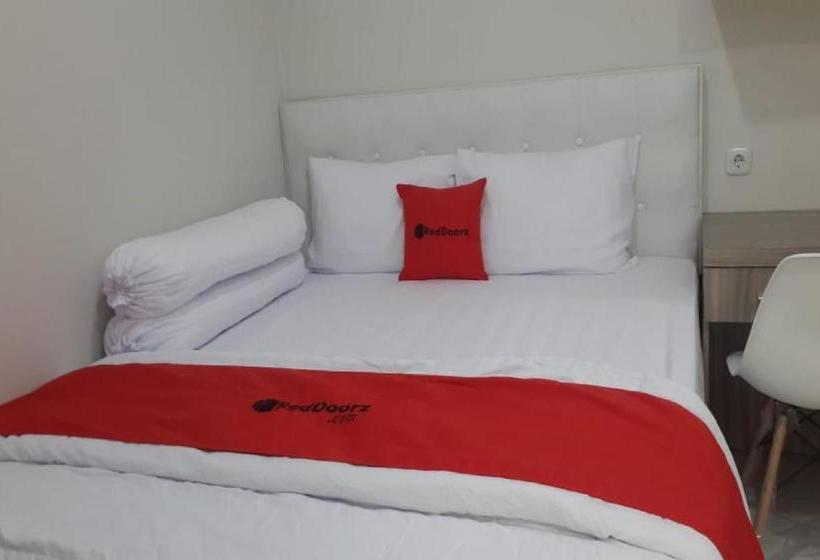 فندق Reddoorz Syariah Near Unsoed