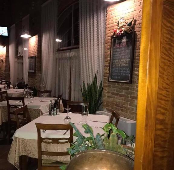 فندق Ristorante Casalta