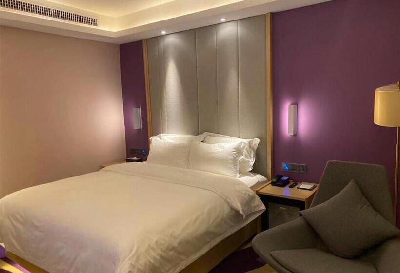 Lavande Hotel Jiangmen Golf Club