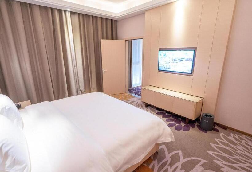 Lavande Hotel Zhongshan Tanzhou