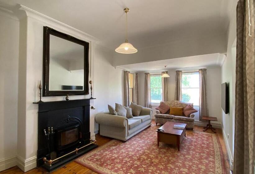 مبيت وإفطار Bon Accord Luxury Accommodation