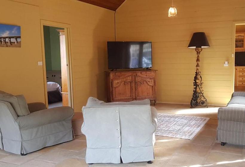 צימר Olinda Yarra Cottage