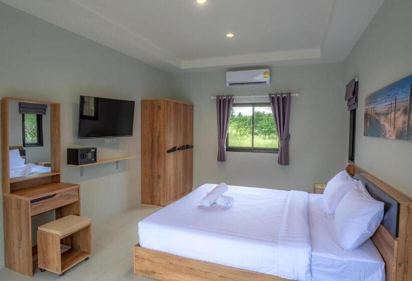 هتل Malinee Resort