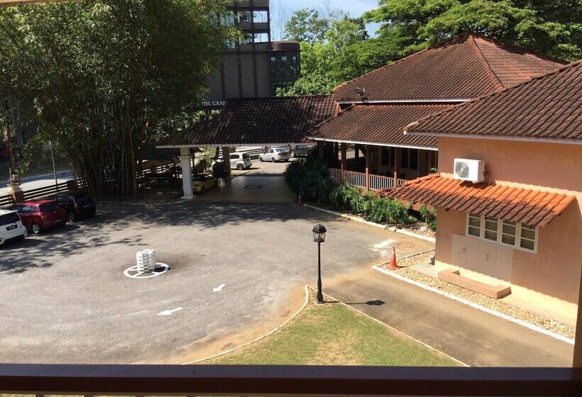 استراحتگاه Kamalodge Taiping