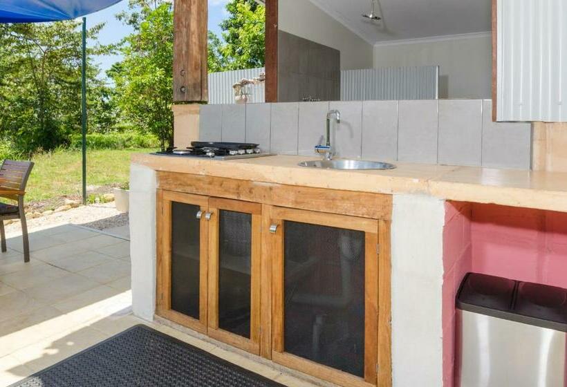 민박 Wompoo Eco Retreat