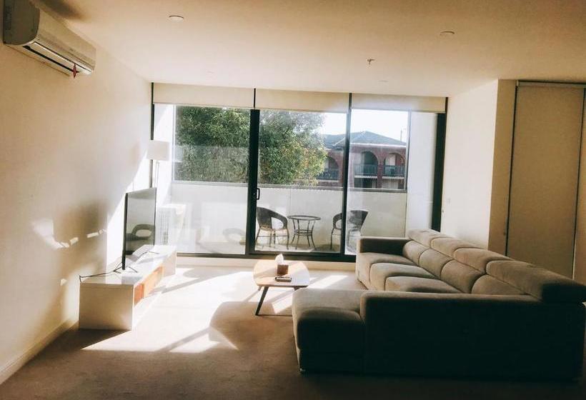 Ellia Doncaster Apartment