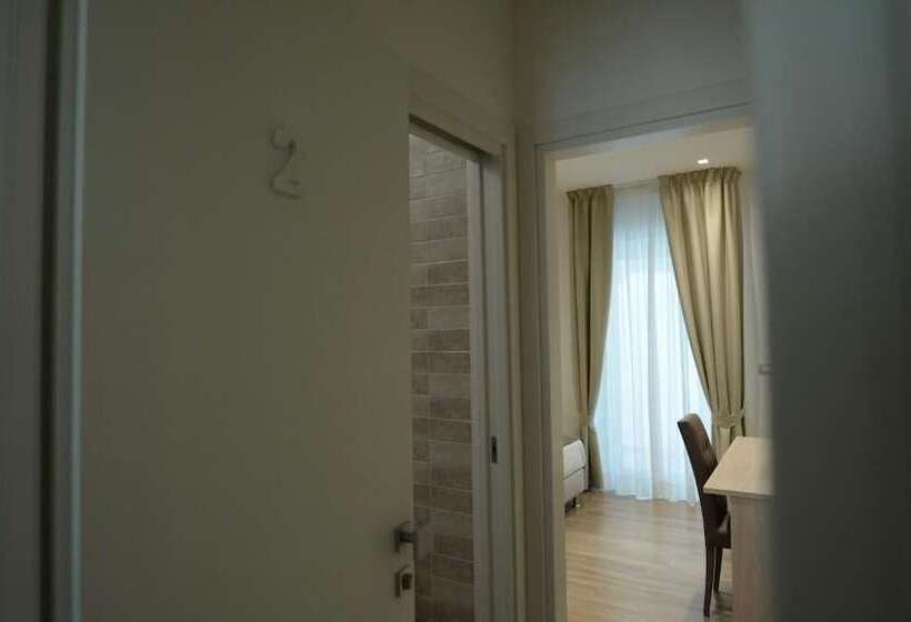 膳宿费 La Casa Di Frank
