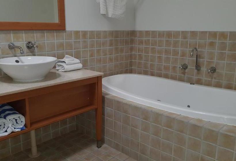 استراحتگاه Presidential Bungalow